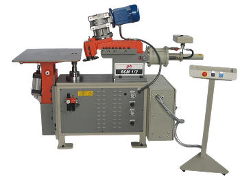 <b>RCM 12</b> -  Bördel-Beschneide Maschine mit motorisierten Messern